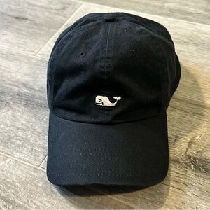 Vineyard Vines Black 100%
Cotton Hat Cap Classic Logo
White Whale